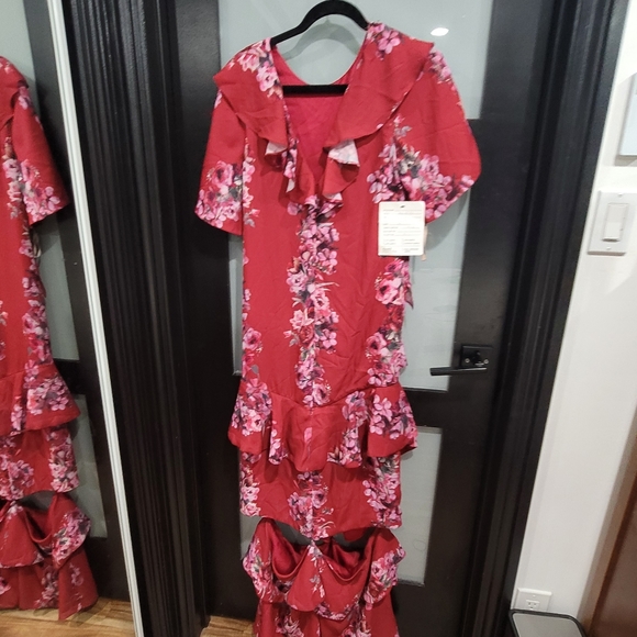 Fame and Partners Dresses & Skirts - Fame & Partners Burgundy Red Floral flowy Tiered asymmetrical maxi dress 6 Small